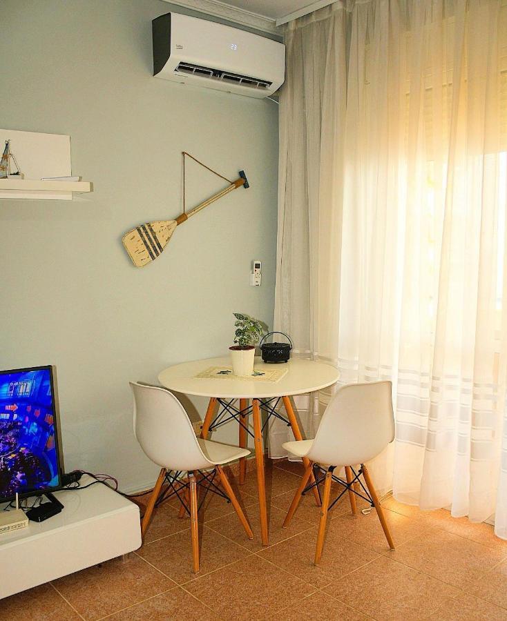 Lila Apartments 1 Дуррес Екстер'єр фото