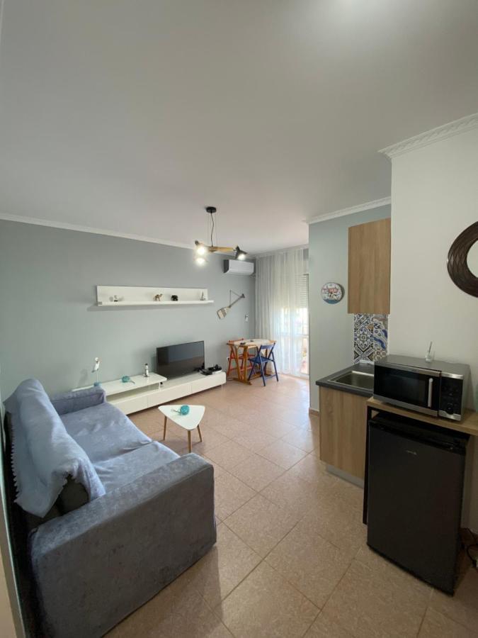 Lila Apartments 1 Дуррес Екстер'єр фото